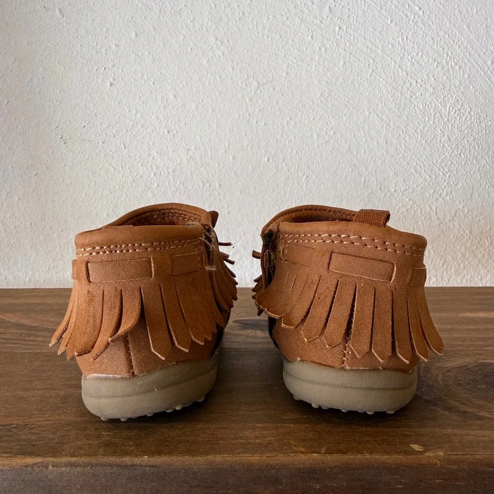 Carter's Every Step Baby Moccasin Size 3M Fringe‎ Boots Brown Hook & Loop S